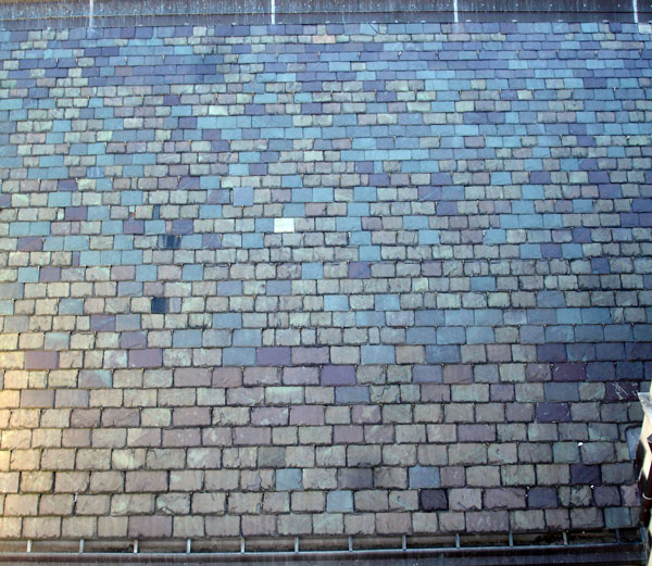 Styles of Slate Roof Installations:Graduated Style