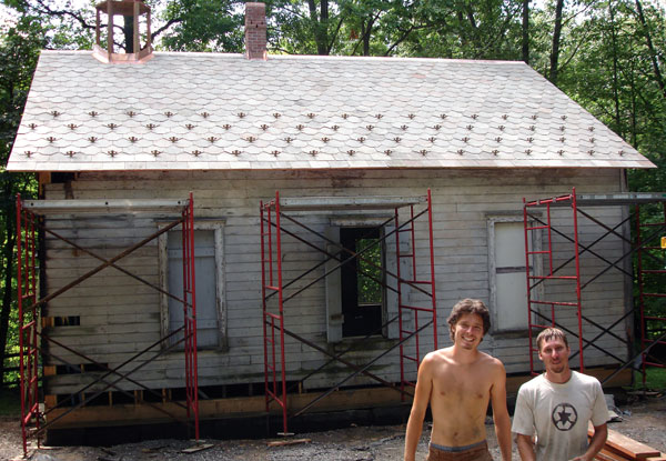 How To Identify Your Roof Slate - Sea Green Slate